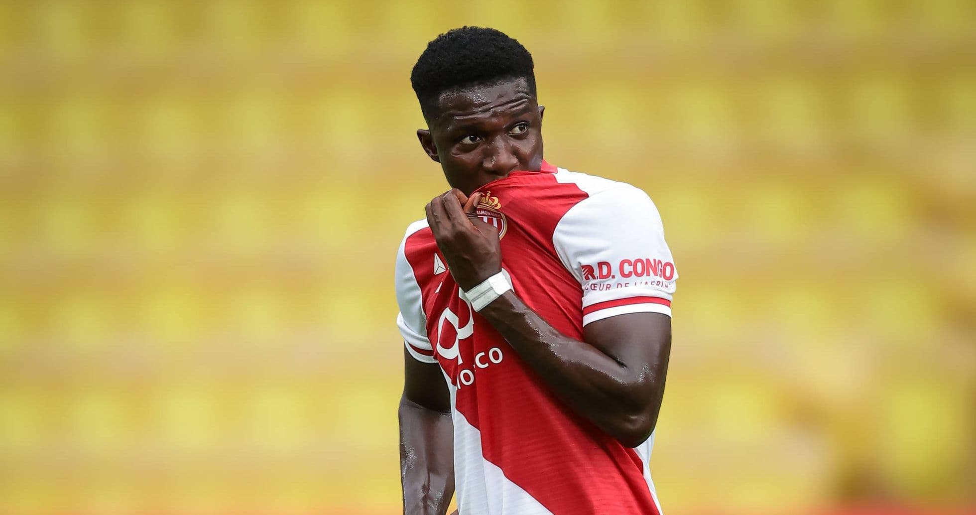 Chelsea furioso tras la cancelación del fichaje de Lamine Camara por Mónaco en el último día de mercado