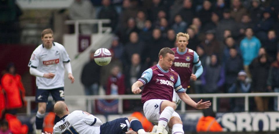 Millwall y West Ham se enfrentan tras 14 años en el derby número 100