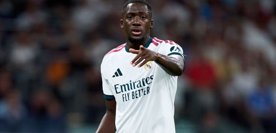 Ibrahima Konaté se retira de la primera convocatoria de Zidane por lesión y Leny Yoro recibe sorpresa en Francia