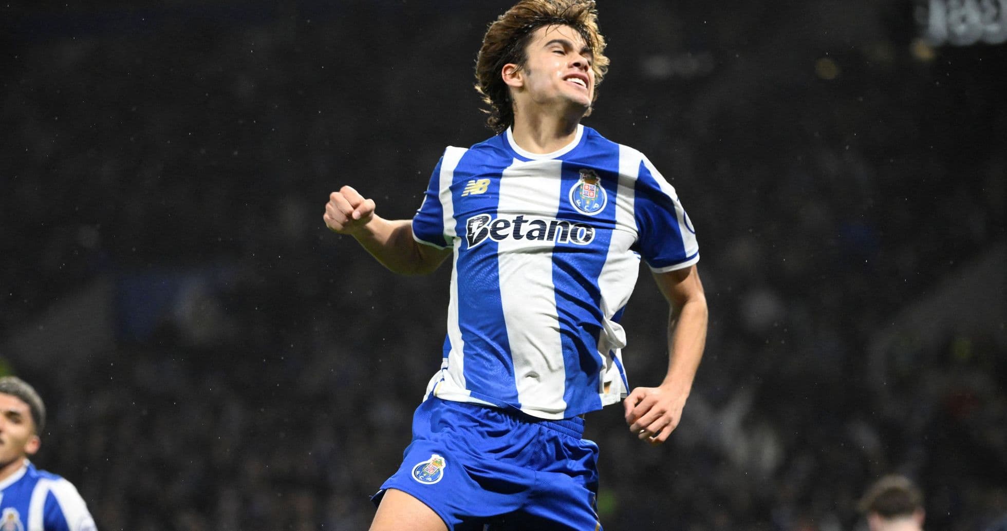 Roma cerca fichar a Rodrigo Mora de Porto por €25 millones con cláusula de €120 millones