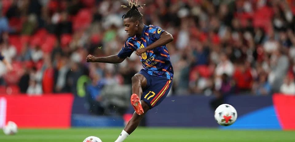 Nico Williams apoya con fuerza a Lamine Yamal para ganar el Balón de Oro