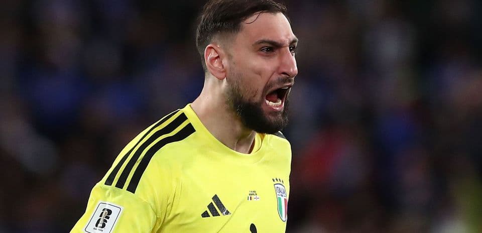 Gianluigi Donnarumma celebra la vuelta de Roberto Mancini y su emotivo regreso a Italia