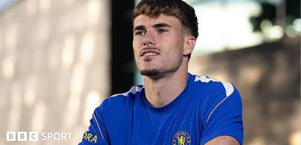 Pep Chavarria: El lateral izquierdo que llega tarde a Chelsea
