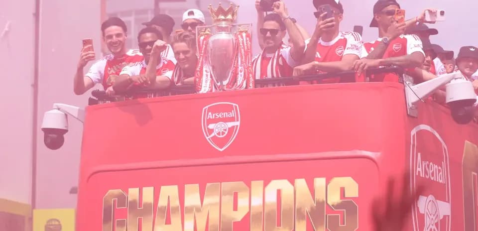 ¿Quién tiene más trofeos, Arsenal o Manchester City? Comparativa de títulos y enfrentamientos