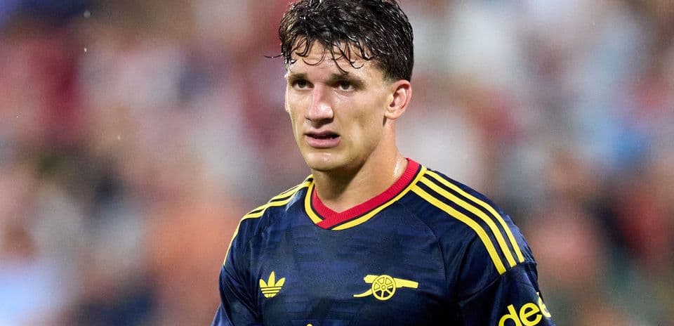 Christos Tzolis desafía a Mikel Arteta mientras Arsenal apunta a Vinicius Jr