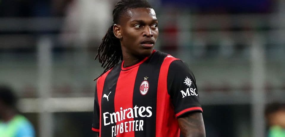 Rafael Leao podría unirse al Fenerbahce por 60 millones de euros con oferta salarial significativa