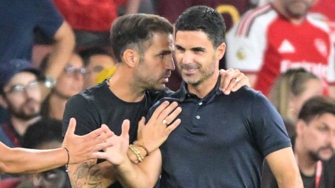 Cesc Fàbregas elogia la paciencia de Arsenal con Mikel Arteta mientras Como busca replicar su cultura