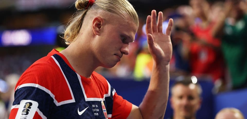 Explican la sorprendente sustitución de Erling Haaland en el cuarto de final del Mundial contra Inglaterra