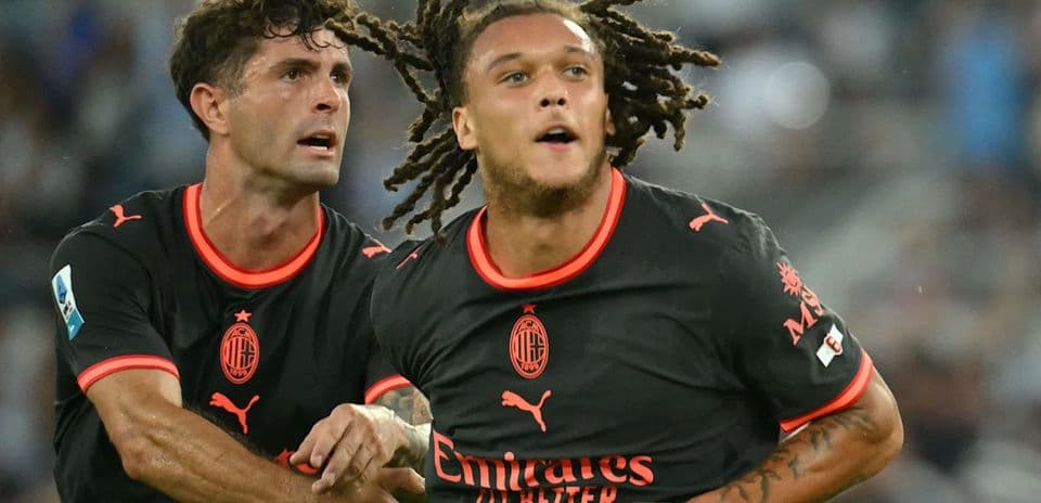 Cómo Ver AC Milan vs Benfica (Europa League): Noticias, Alineaciones y Transmisión