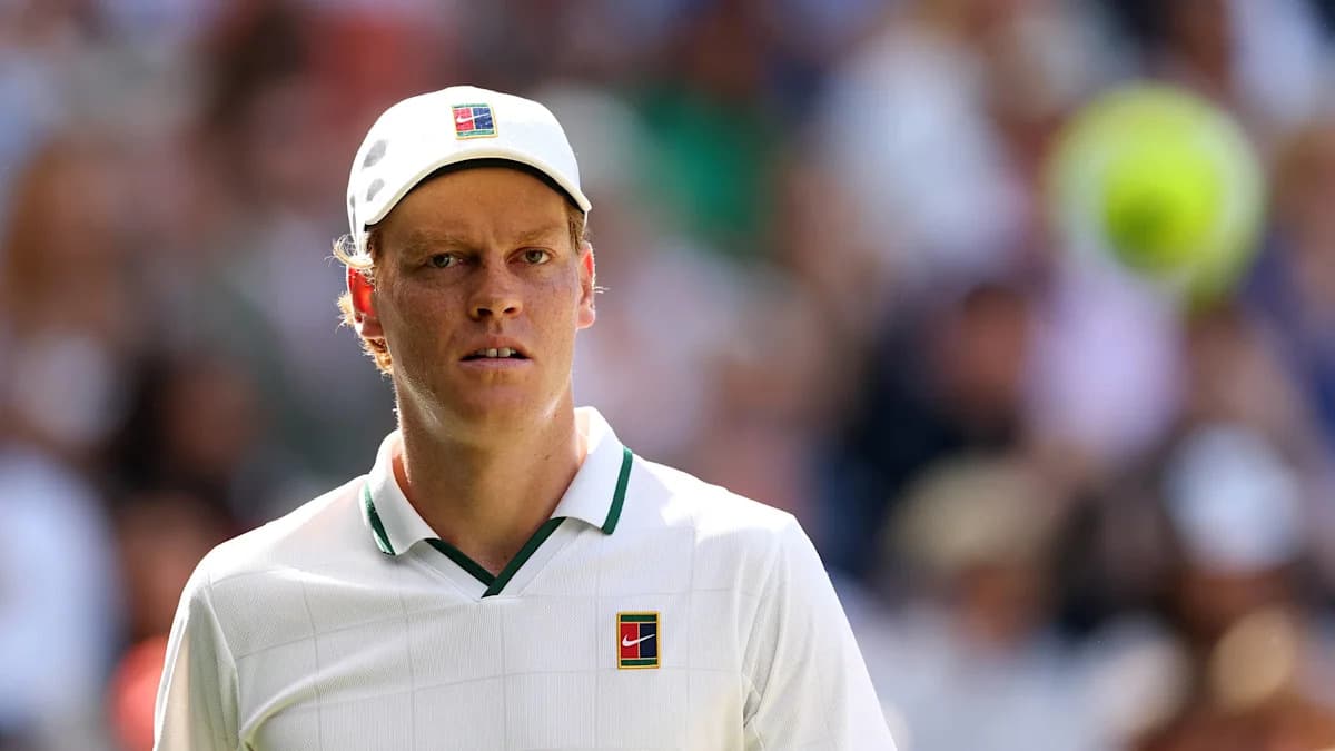 Jannik Sinner Regresa al Tenis en el ATP 500 de Beijing con Novak Djokovic Presente
