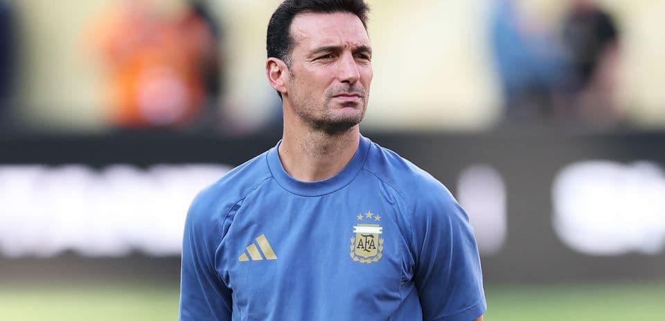 Jugadores de Argentina piden a Lionel Scaloni que renueve contrato tras el Mundial 2022
