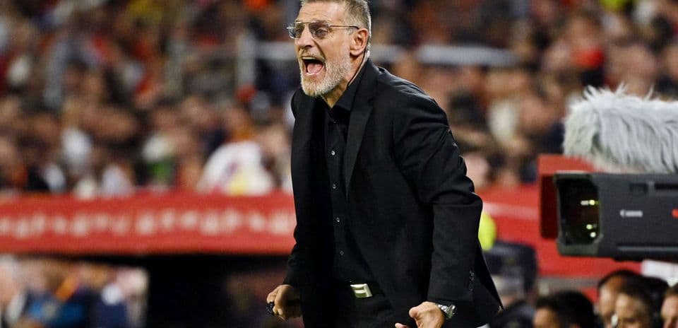Slaven Bilic critica la falta de agresividad de Croacia tras dura derrota ante España