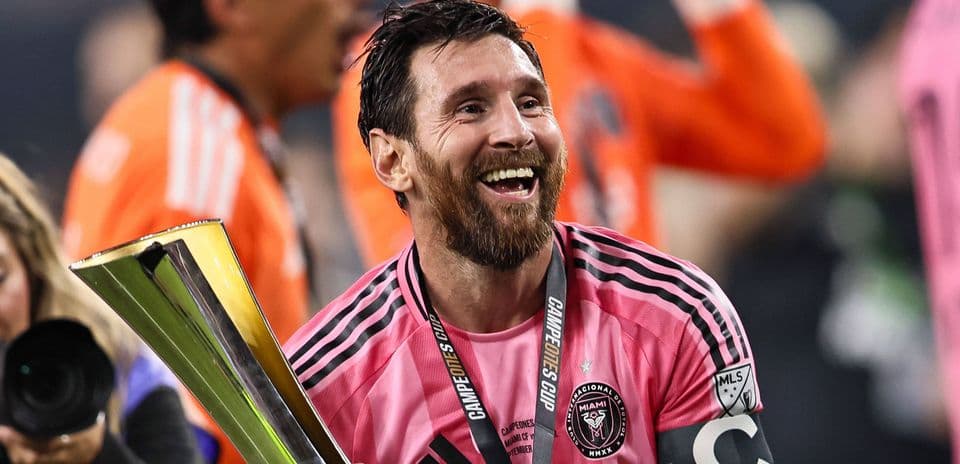 Carolina Holguín, expresidenta del Eldense, pide a Lionel Messi respeto y grandes sueños tras la compra del club