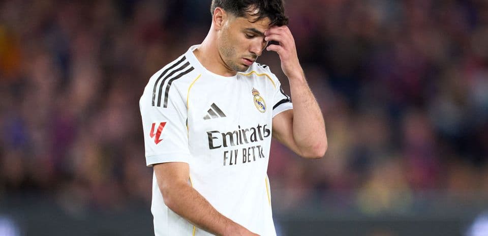 Mourinho enfrenta decisiones difíciles en Real Madrid mientras define su estilo