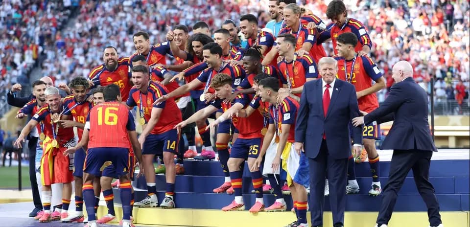 España excluye a Donald Trump de las fotos de celebración del Mundial