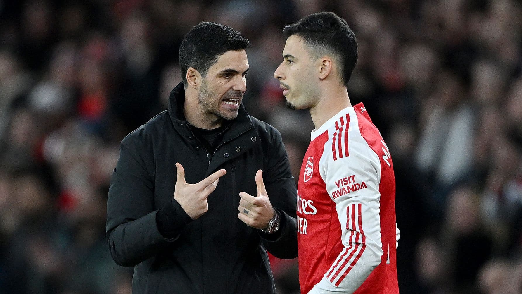 Gabriel Martinelli cerca de salir del Arsenal mientras el vestuario critica a Mikel Arteta