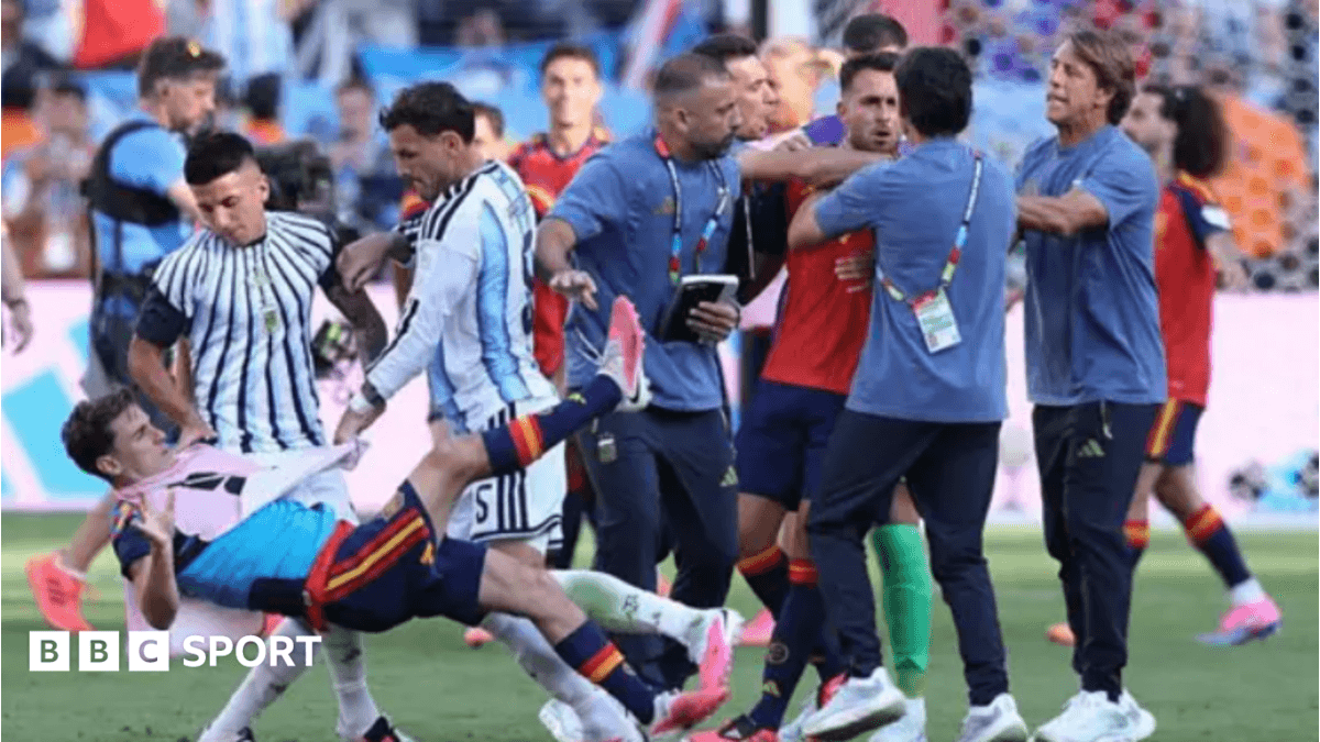 Gavi considera que Paredes no merece suspensión tras el incidente en la final del Mundial 2026