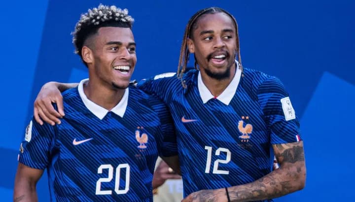 Arsenal mantiene interés en Bradley Barcola tras fallar fichaje de Morgan Rogers