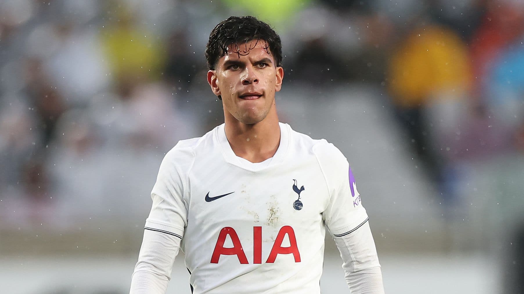 Mateus Fernandes queda fuera del partido de Tottenham contra Sydney FC por precaución