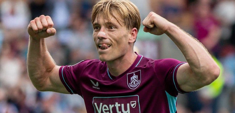 Ipswich ficha a Zian Flemming por £20 millones en el último día de mercado