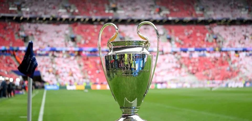 Cinco Triunfos Ingleses Preparan la Segunda Ronda de la Champions League