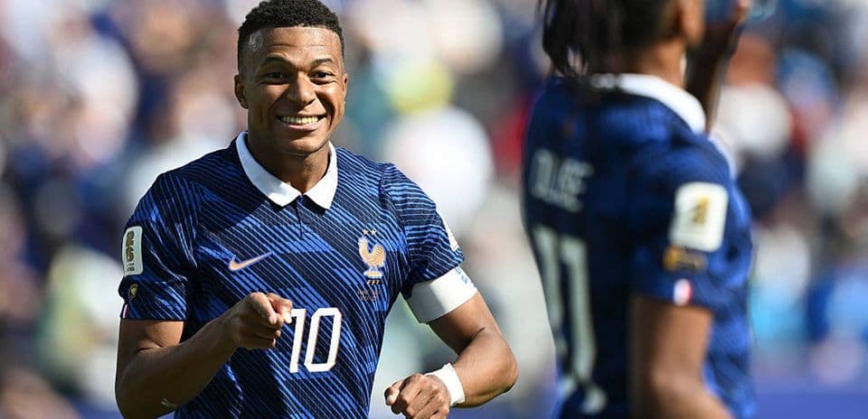 Valoraciones de los jugadores de Francia vs Senegal: Mbappé rompe récords con una actuación magnífica