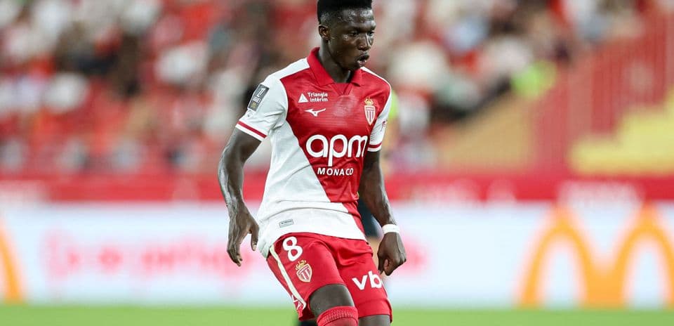 Chelsea cierra a última hora la contratación de Lamine Camara para reemplazar a Enzo Fernández