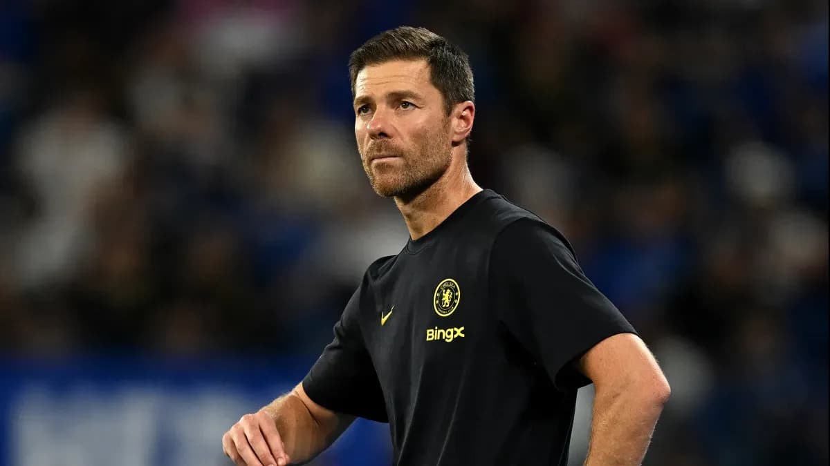 Plantilla proyectada del Chelsea para la temporada 2026-27: Xabi Alonso y el desafío de un equipo saturado