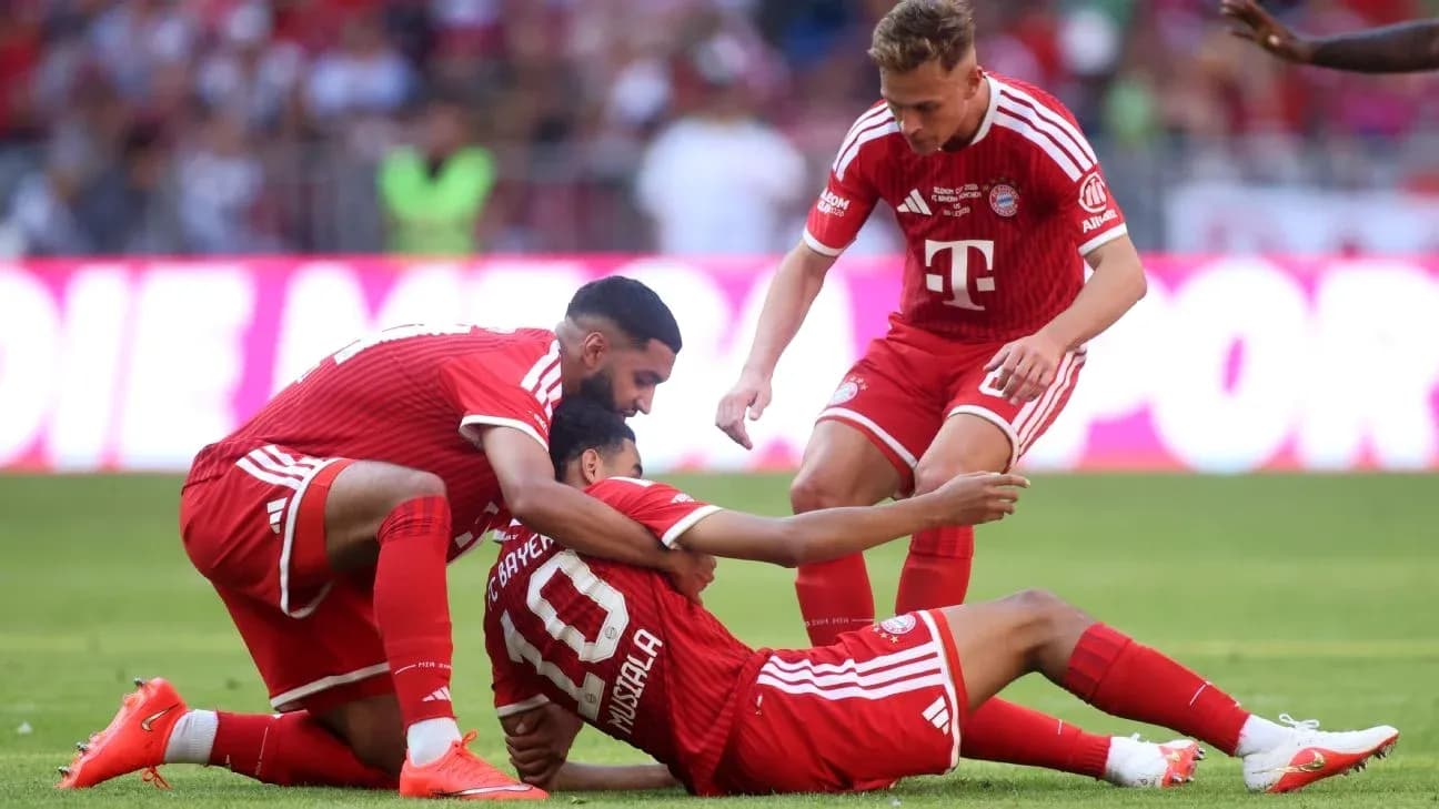 Jugadores de Bayern Múnich celebrando un gol Jugadores de Bayern Múnich celebrando un gol