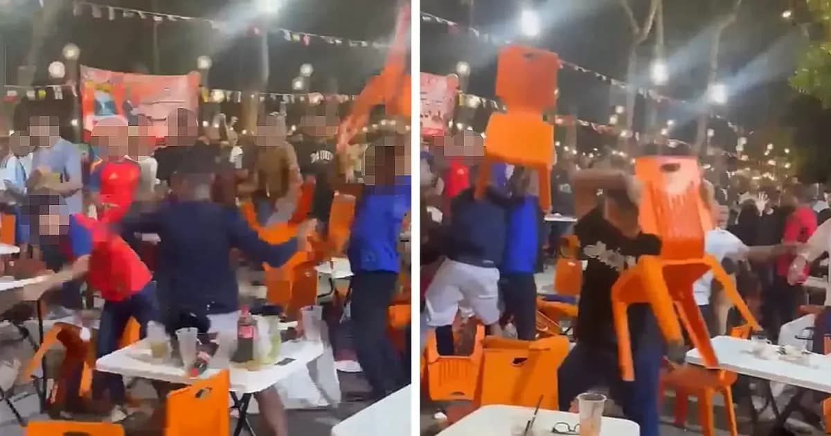 Personas lanzando sillas en un bar concurrido Personas lanzando sillas en un bar concurrido