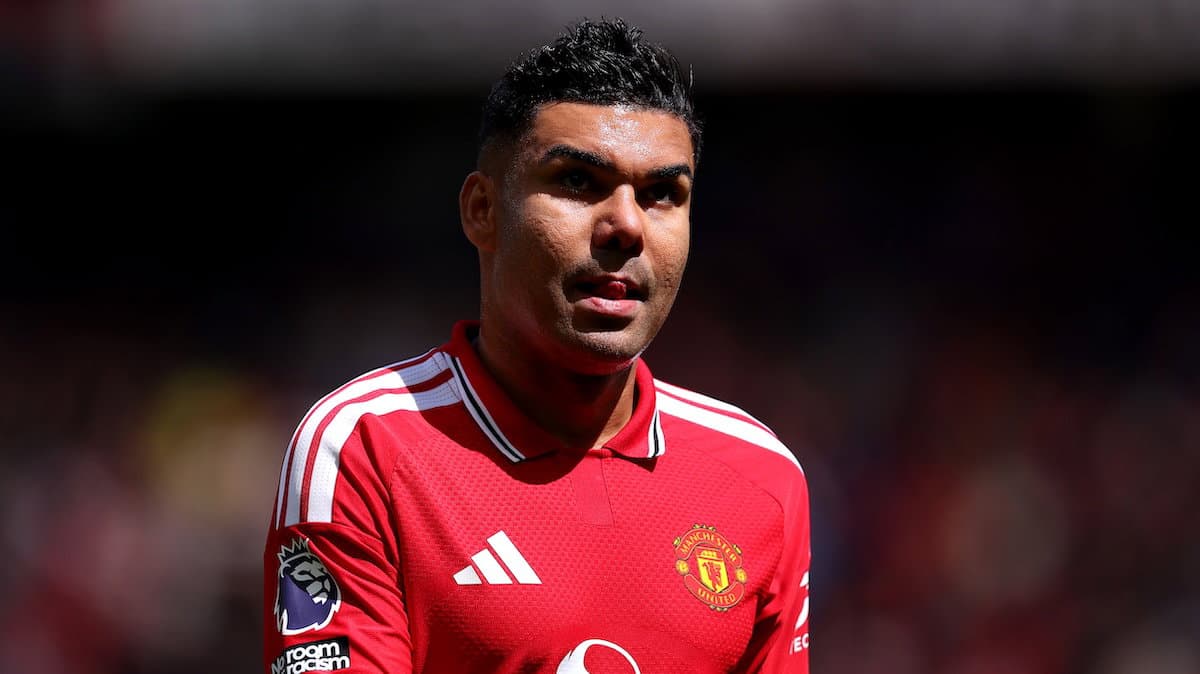 Jugador de Manchester United en acción durante partido Jugador de Manchester United en acción durante partido