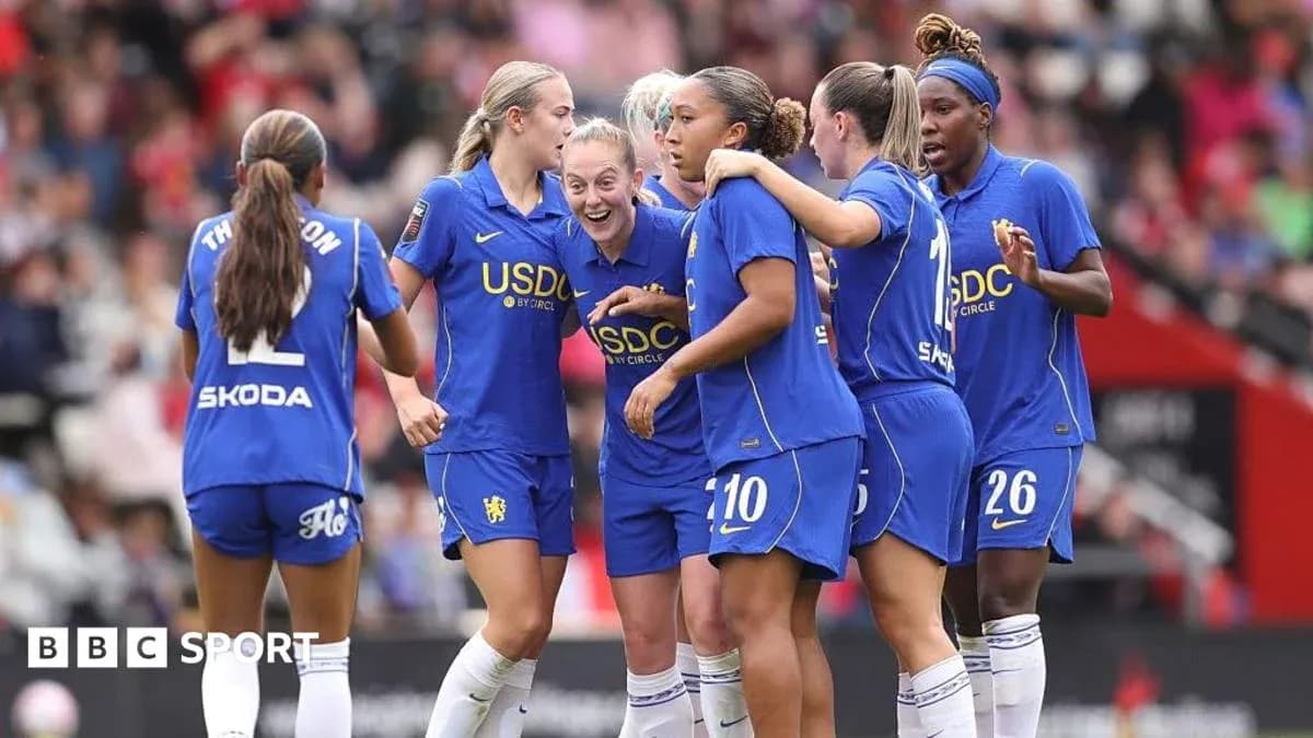 Jugadoras de Chelsea celebrando un gol en el partido Jugadoras de Chelsea celebrando un gol en el partido