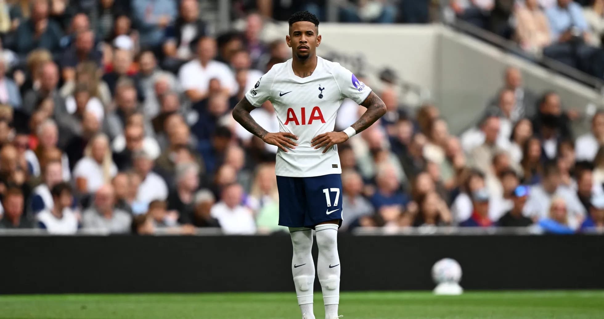 Jugador de Tottenham en partido contra Everton Jugador de Tottenham en partido contra Everton