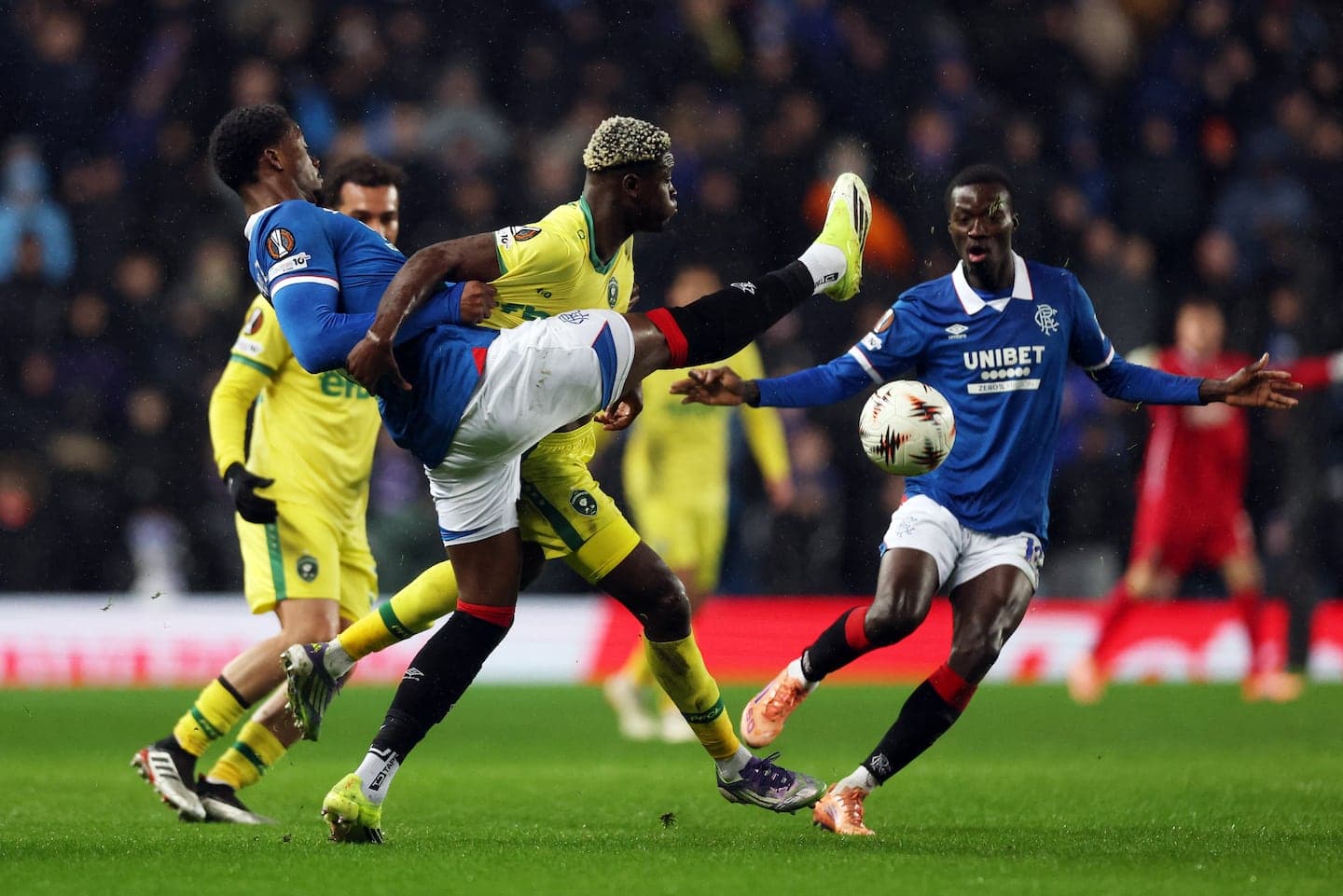 Rangers vs Ludogorets: Análisis de la Batalla Estratégica.jpg Rangers vs Ludogorets: Análisis de la Batalla Estratégica.jpg