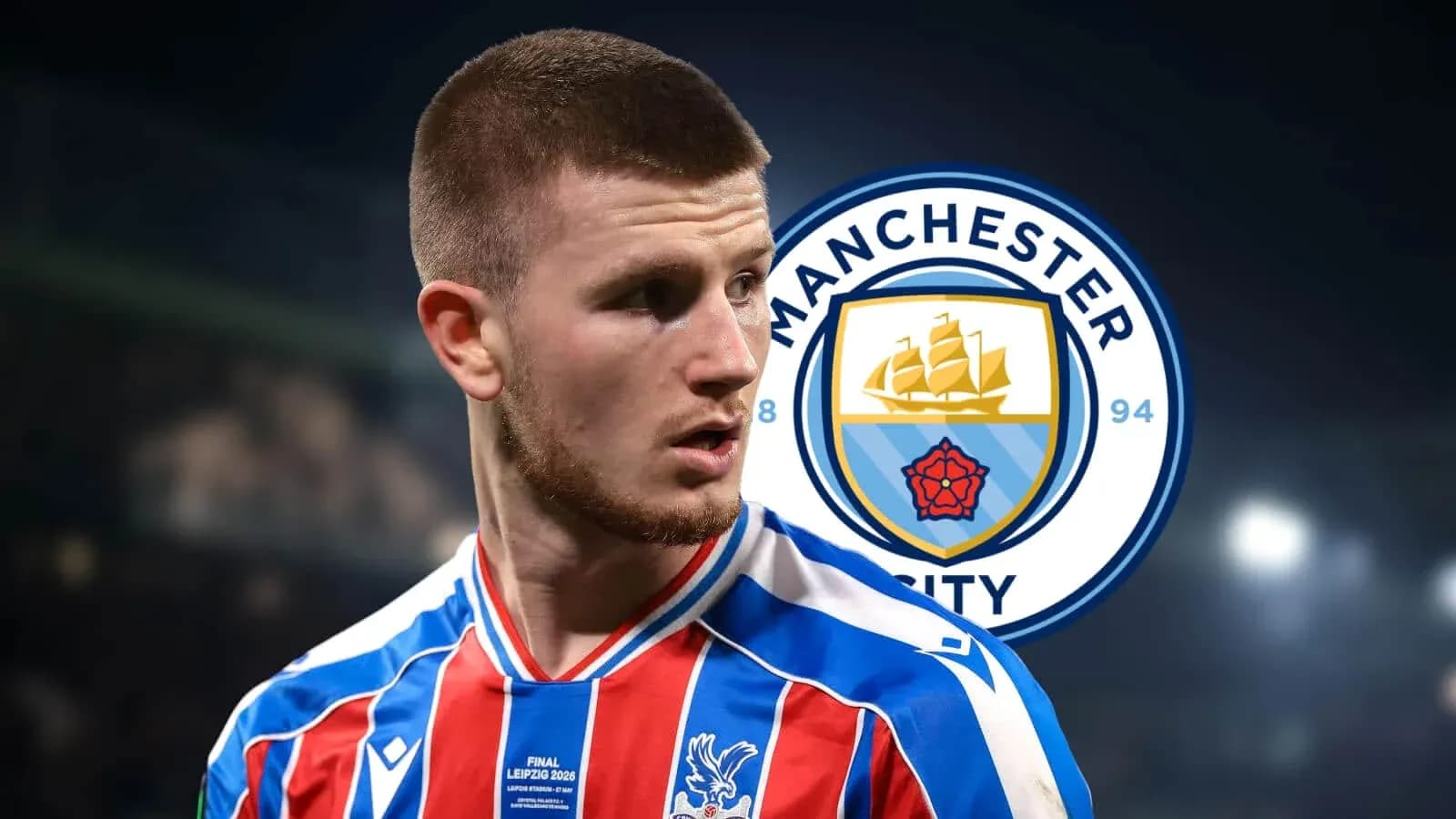 Jugador con camiseta del Crystal Palace y logo de Manchester City Jugador con camiseta del Crystal Palace y logo de Manchester City