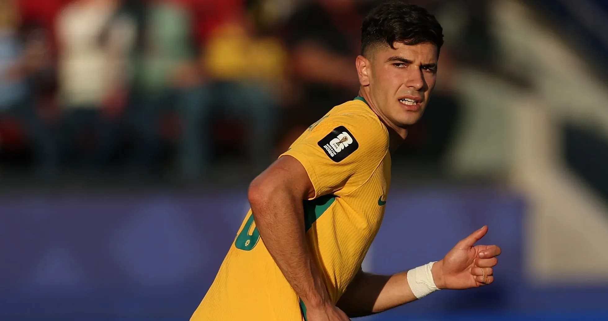 Jugador australiano corriendo durante un partido Jugador australiano corriendo durante un partido