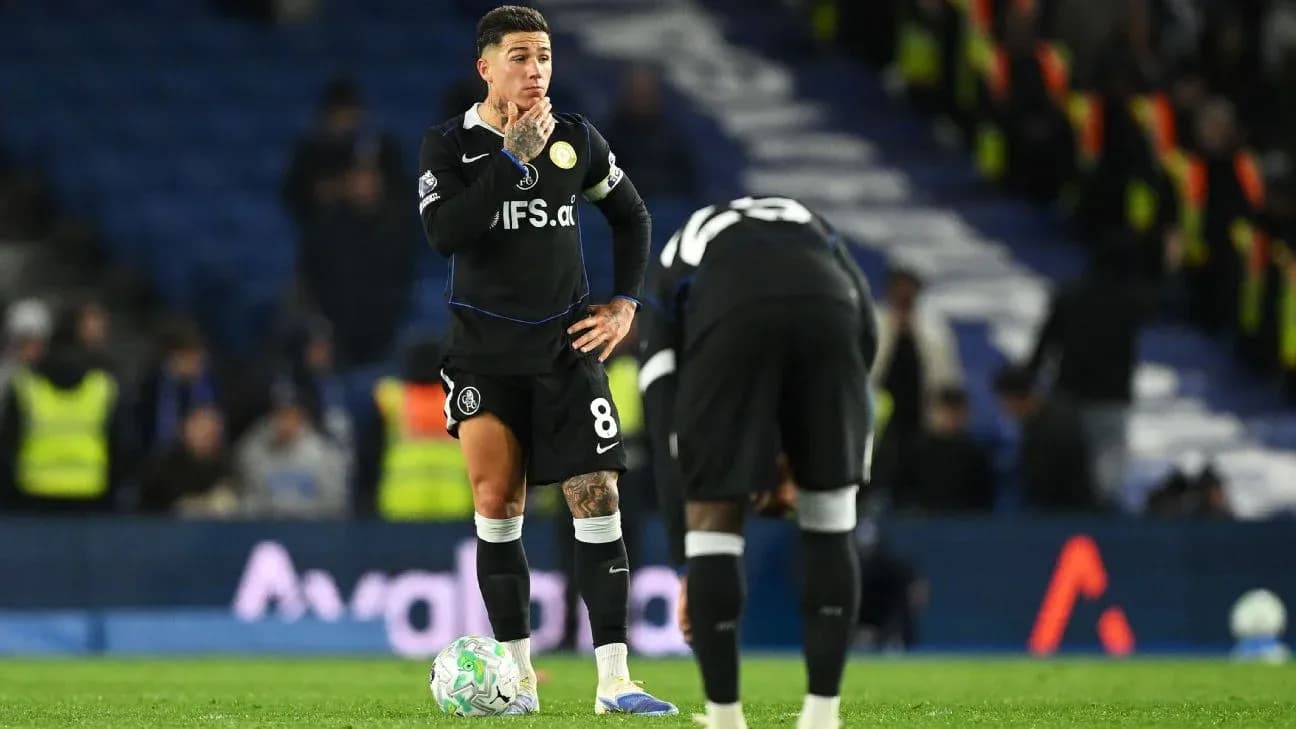 Jugador de Chelsea en partido contra Brighton Jugador de Chelsea en partido contra Brighton