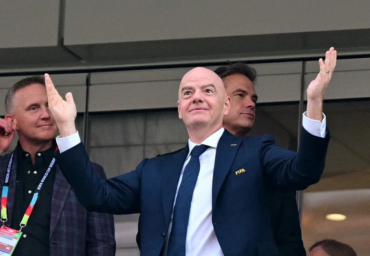 Gianni Infantino gesticulando en un evento de FIFA Gianni Infantino gesticulando en un evento de FIFA