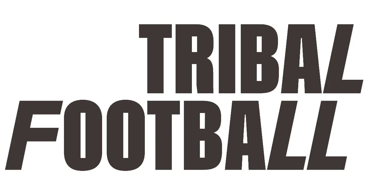 Logotipo de Tribal Football en letras grandes Logotipo de Tribal Football en letras grandes