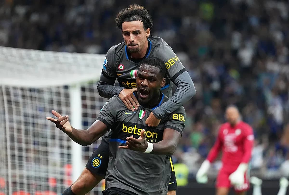 Celebración de jugadores de Inter en el partido Celebración de jugadores de Inter en el partido