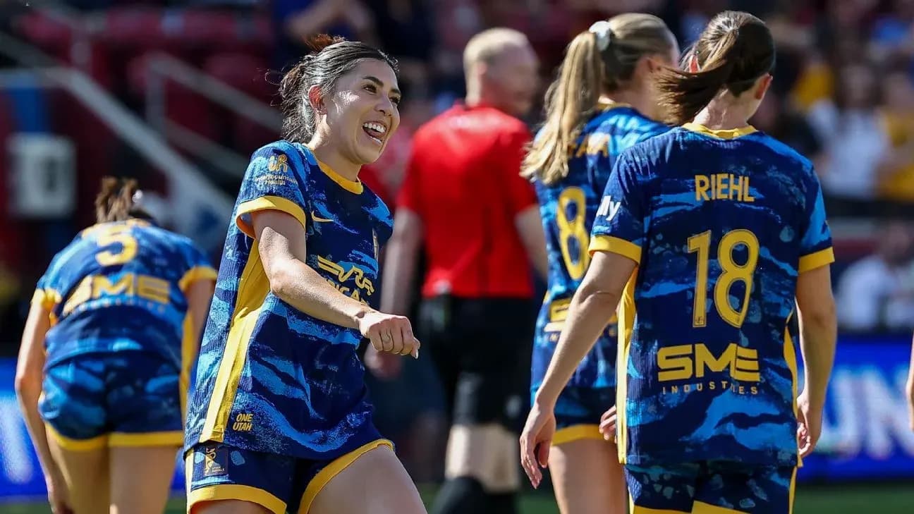 Jugadoras del Utah Royals celebrando un gol Jugadoras del Utah Royals celebrando un gol