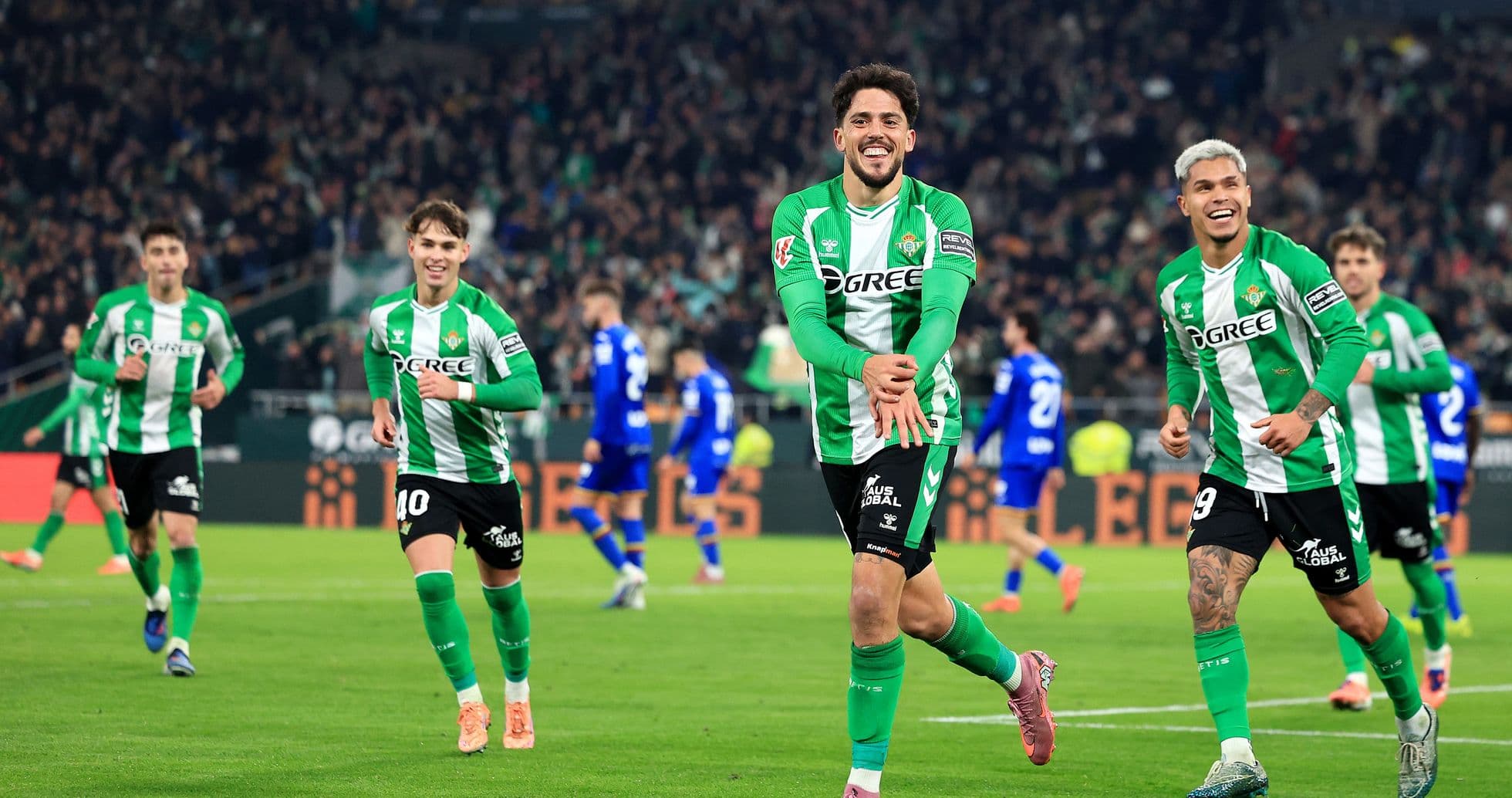 Real Betis arrolla a Getafe con un contundente 4-0.jpg Real Betis arrolla a Getafe con un contundente 4-0.jpg