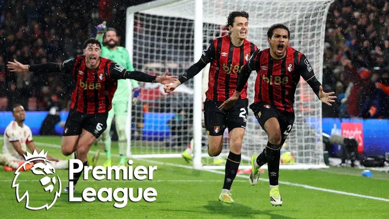 Jugadores de Bournemouth celebrando un gol Jugadores de Bournemouth celebrando un gol