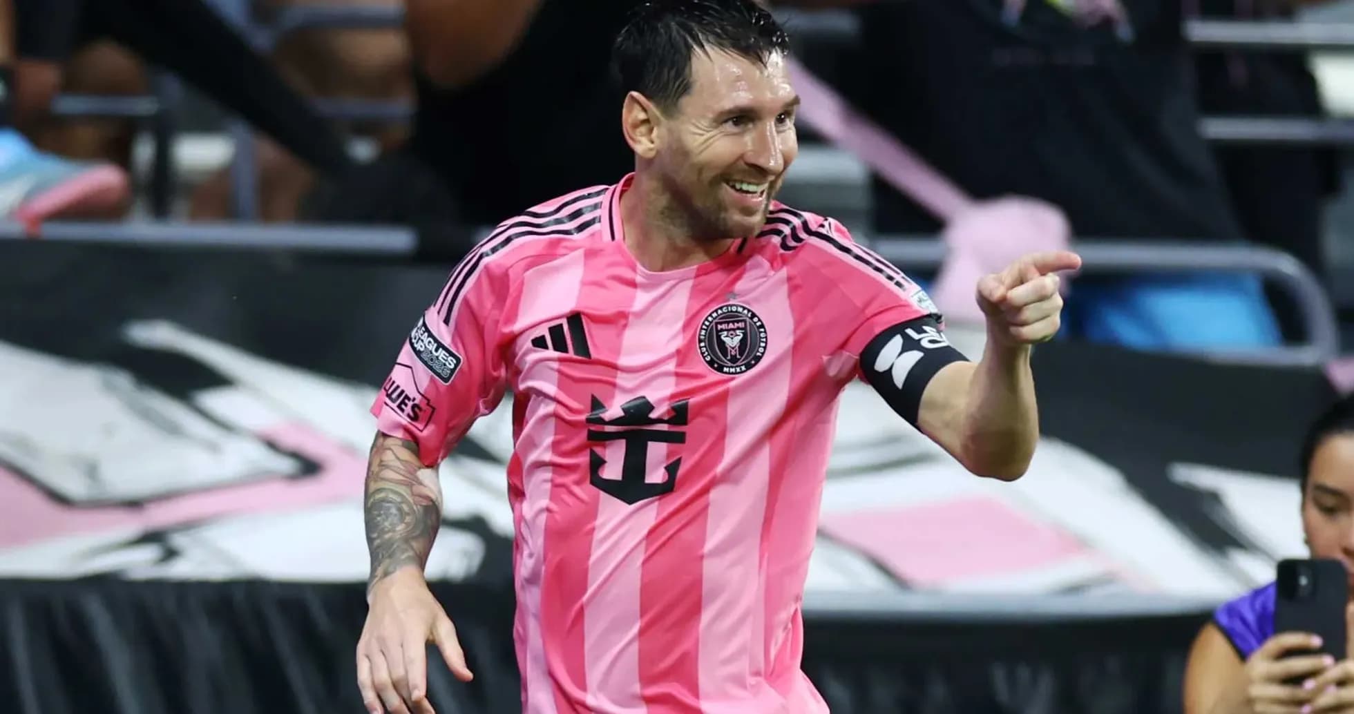 Lionel Messi celebrando en partido con Inter Miami Lionel Messi celebrando en partido con Inter Miami