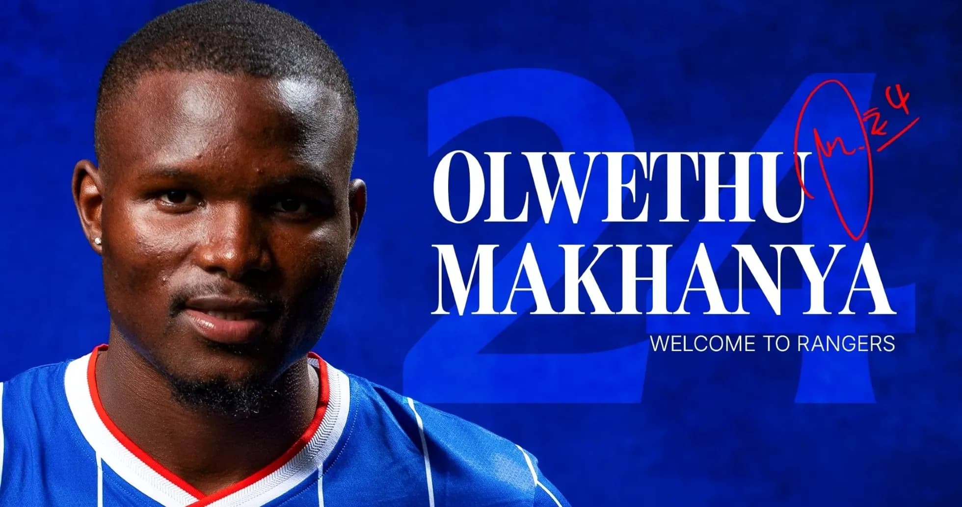 Jugador Olwethu Makhanya con camiseta de Rangers Jugador Olwethu Makhanya con camiseta de Rangers