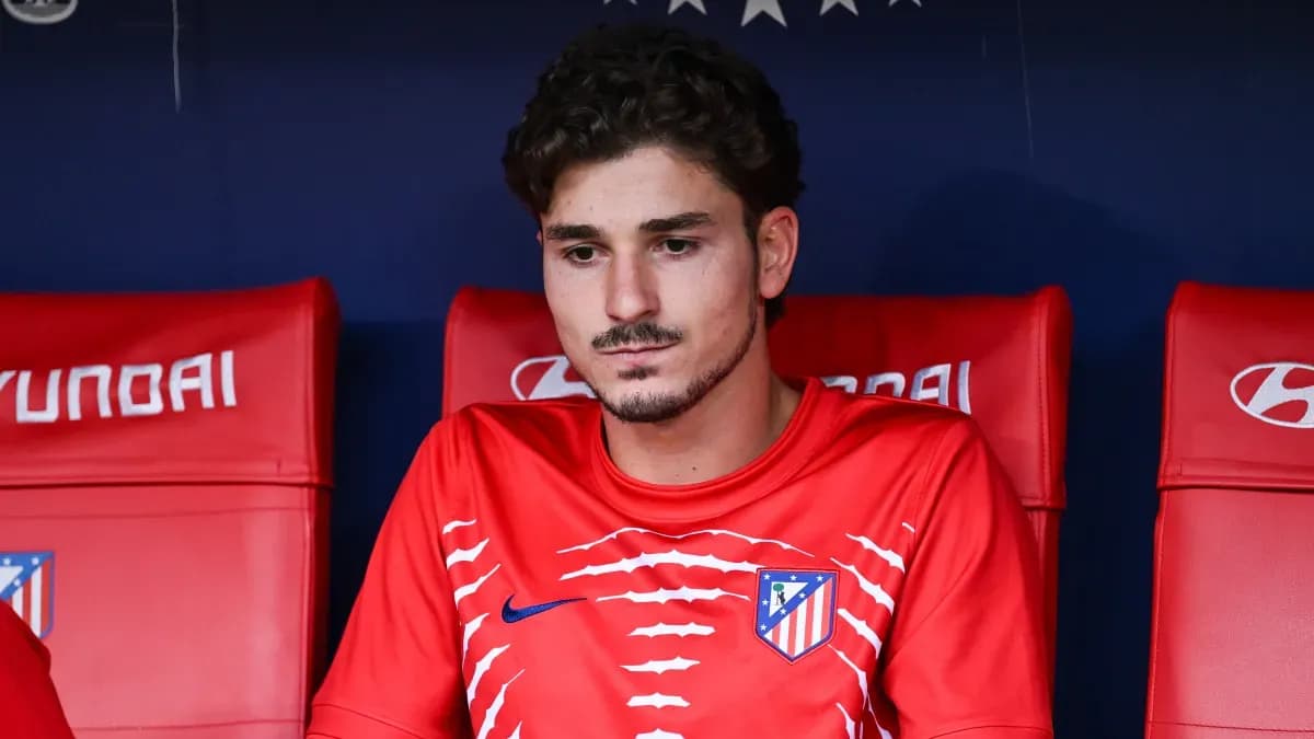 Julian Álvarez enfrenta rechazo en Atlético mientras crecen rumores de fichaje por Barcelona Julian Álvarez enfrenta rechazo en Atlético mientras crecen rumores de fichaje por Barcelona