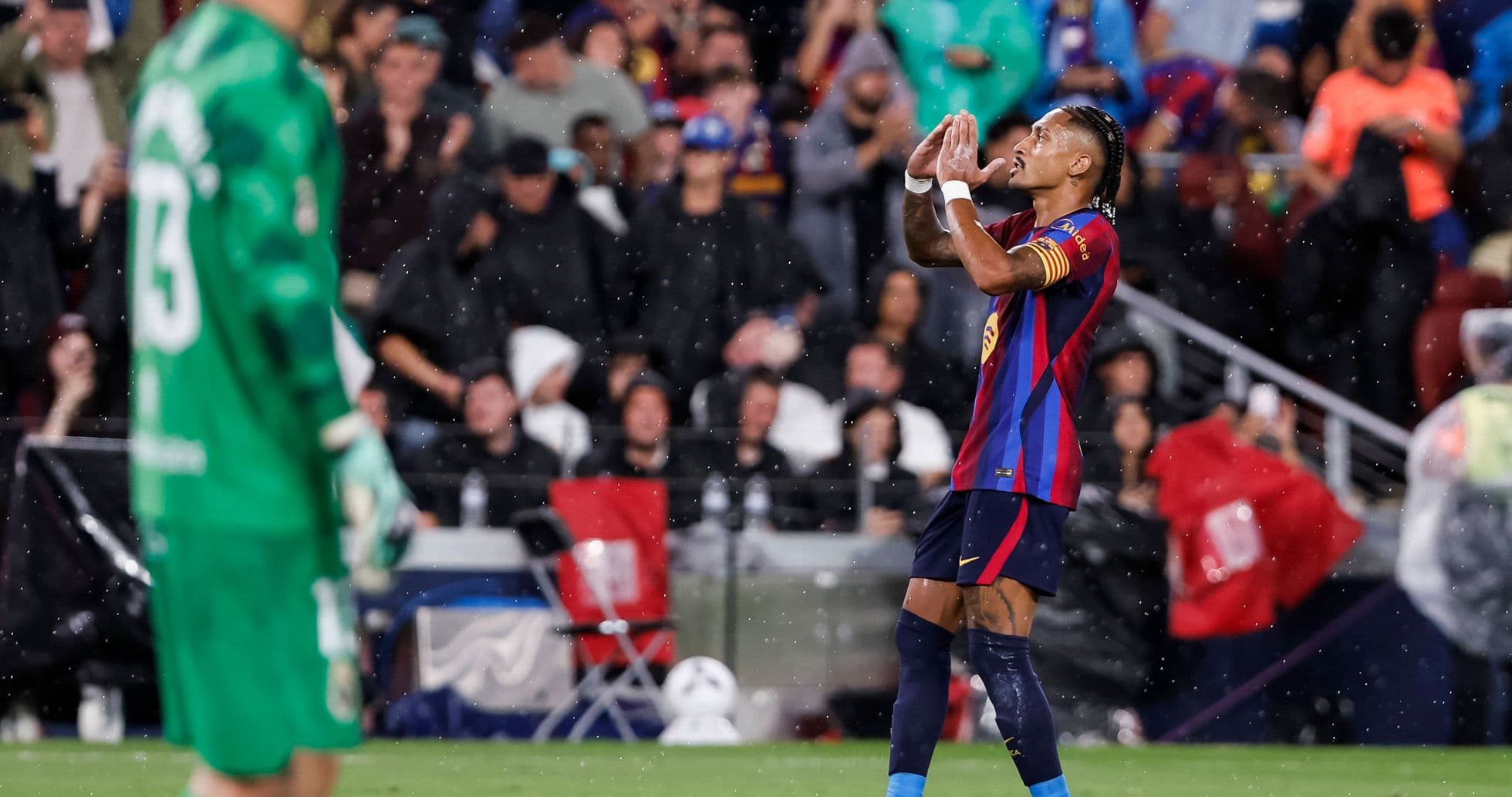 Raphinha deslumbra con un hat-trick y revela la clave detrás de la racha triunfal del Barcelona Raphinha deslumbra con un hat-trick y revela la clave detrás de la racha triunfal del Barcelona