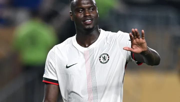Napoli podría ser la nueva opción para Benoit Badiashile de Chelsea Napoli podría ser la nueva opción para Benoit Badiashile de Chelsea