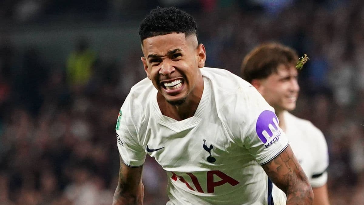 Roberto De Zerbi fija objetivo de doble dígito en goles para Savio tras su debut soñado con Tottenham Roberto De Zerbi fija objetivo de doble dígito en goles para Savio tras su debut soñado con Tottenham