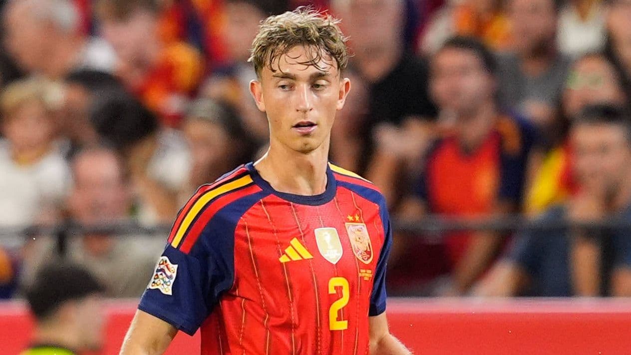 Dean Huijsen habla sobre la tristeza por quedar fuera del Mundial tras su regreso con España en la victoria 4-1 contra Croacia Dean Huijsen habla sobre la tristeza por quedar fuera del Mundial tras su regreso con España en la victoria 4-1 contra Croacia